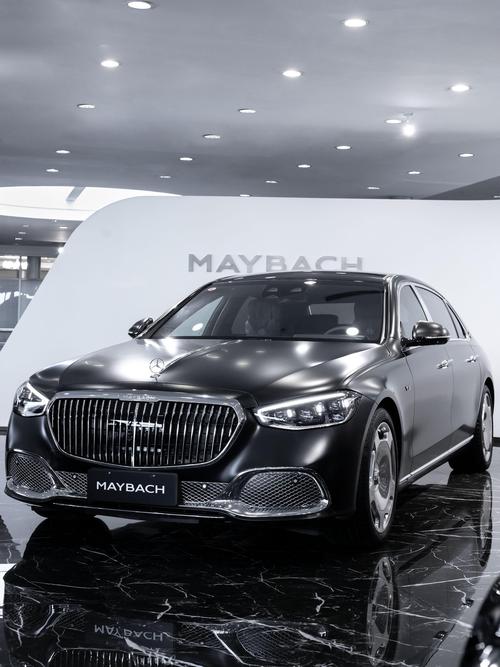 深圳303岚图汽车的售后服务让用户无忧出行，迈巴赫未来的豪华车趋势